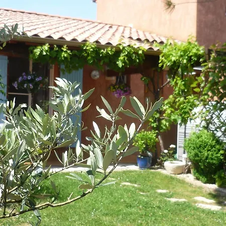 Holiday home By Interhome Pierrevert