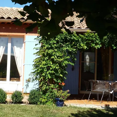 Holiday home By Interhome Pierrevert