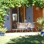 By Interhome 別荘 Pierrevert